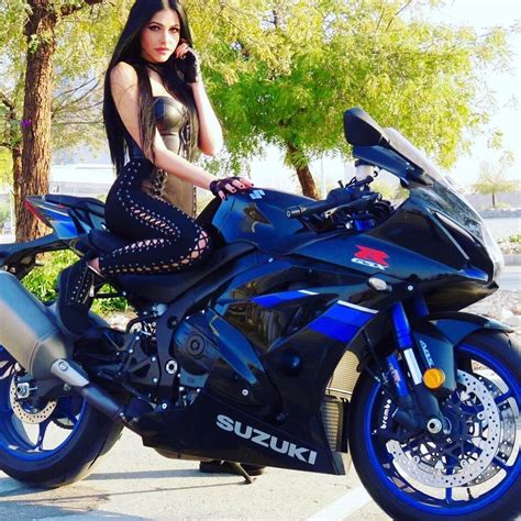 Mulher Pelada Na Moto Porn Videos 